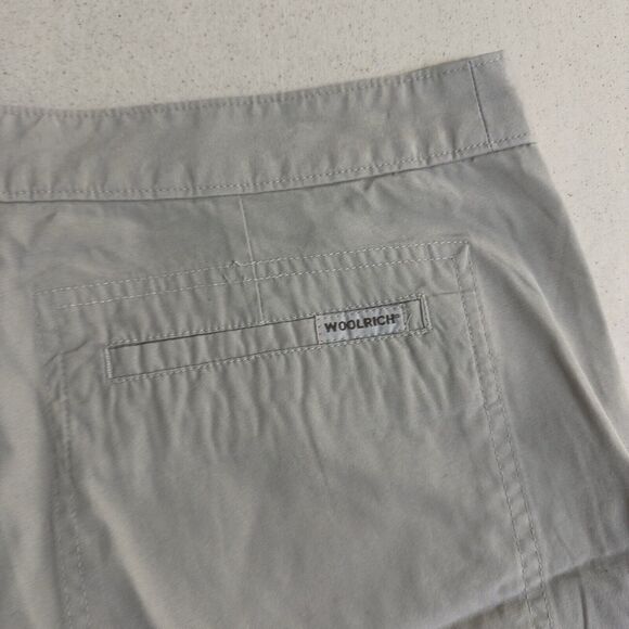 Woolrich Shorts Womens Size 12 Pockets Light Khaki - Picture 4 of 8